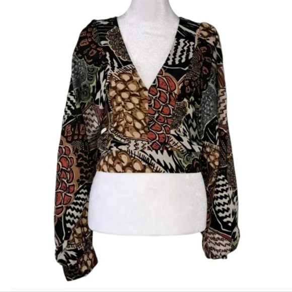 Truth NYC Crop Top for Women V-Neckline Bohemian Print Size Large - Picture 9 of 15